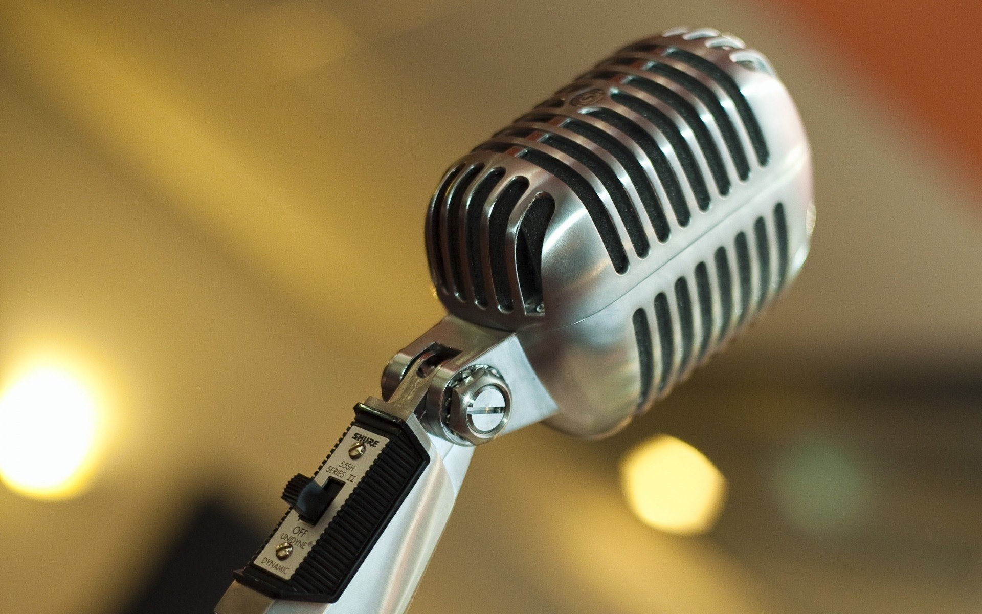 musica suono karaoke registrazione fonografo microfono attrezzature tecnologia elettronica voce pop sfocatura strumento cromo elettricità classico concerto