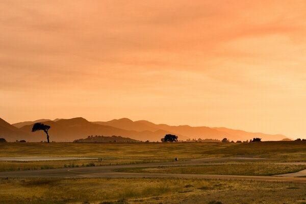 Deserto al tramonto paesaggio giorno