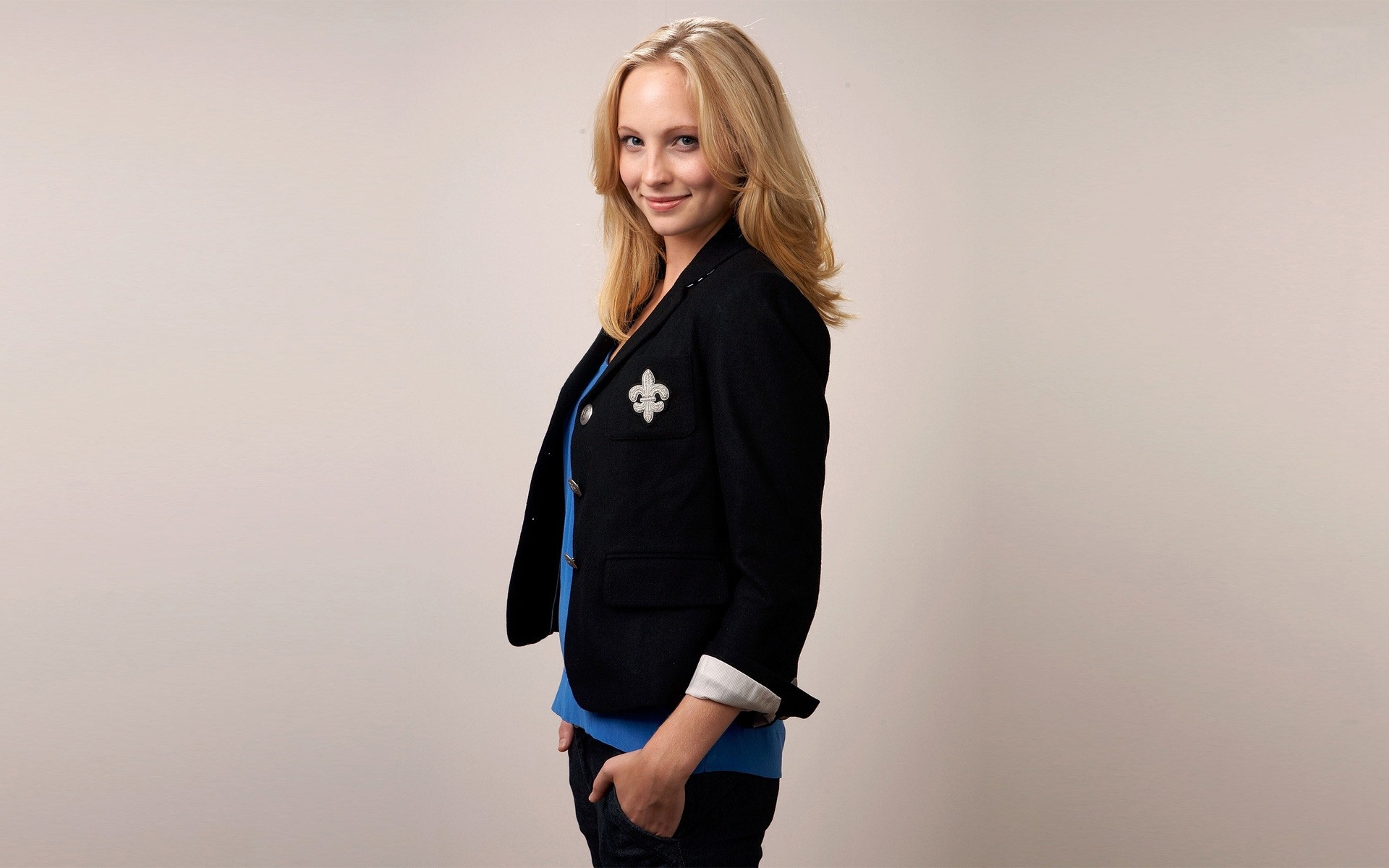 donna ritratto indossare singolo moda adulto celebrità artista attrici di hollywood splendida bella