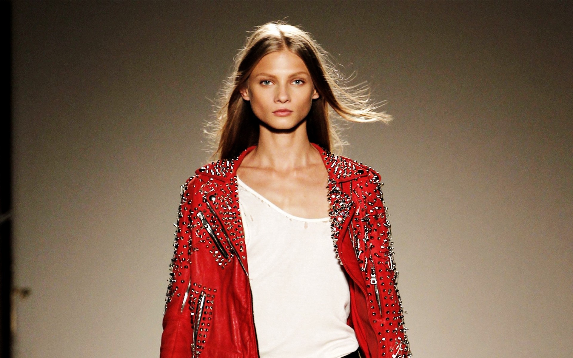 ritratto moda donna ragazza modello indossare adulto bella uno sexy studio bella vestito glamour