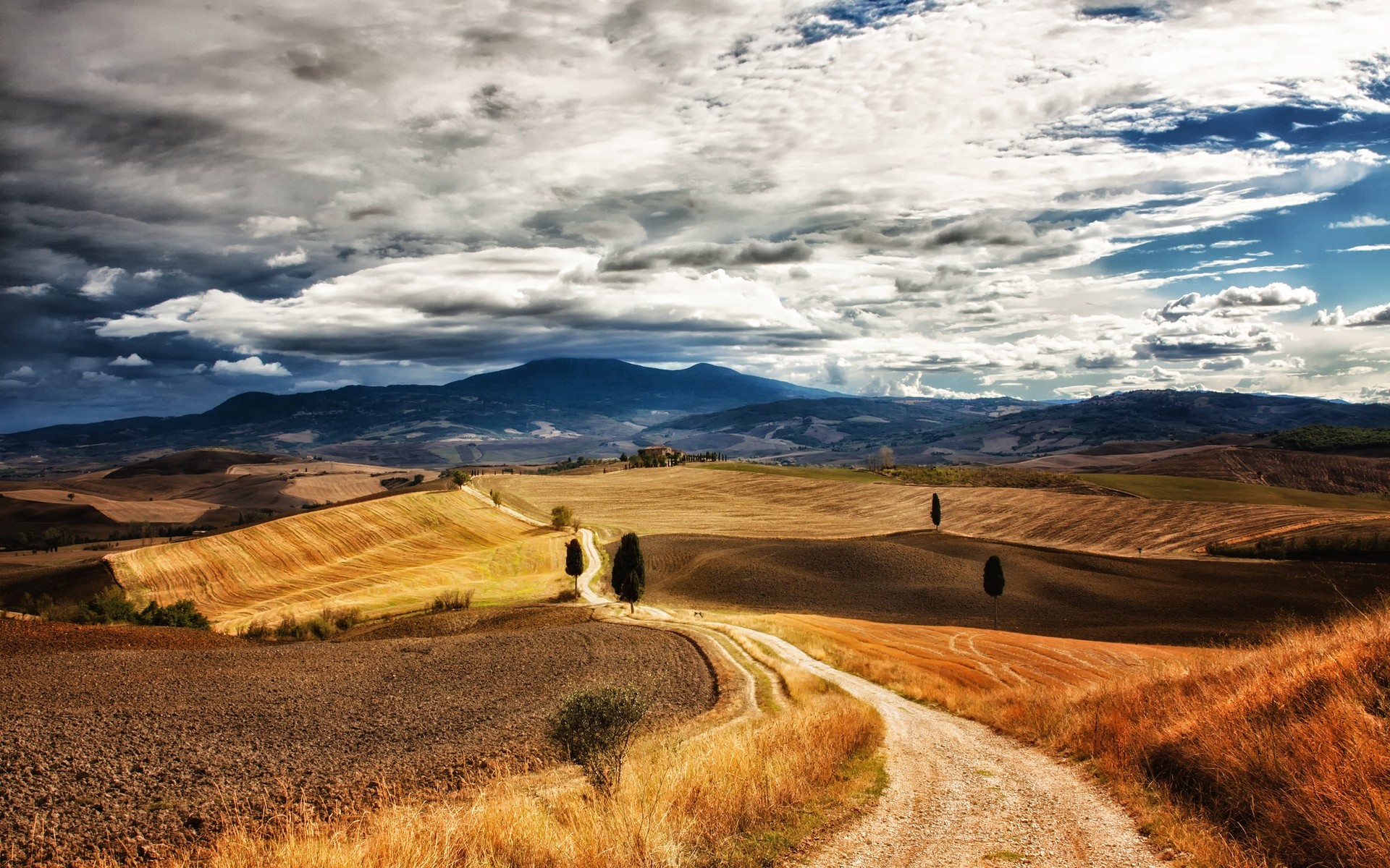 italia paesaggio deserto cielo viaggi natura asciutto all aperto scenico tramonto montagna roccia sterile alba strada sabbia collina arida toscana toscana sfondo