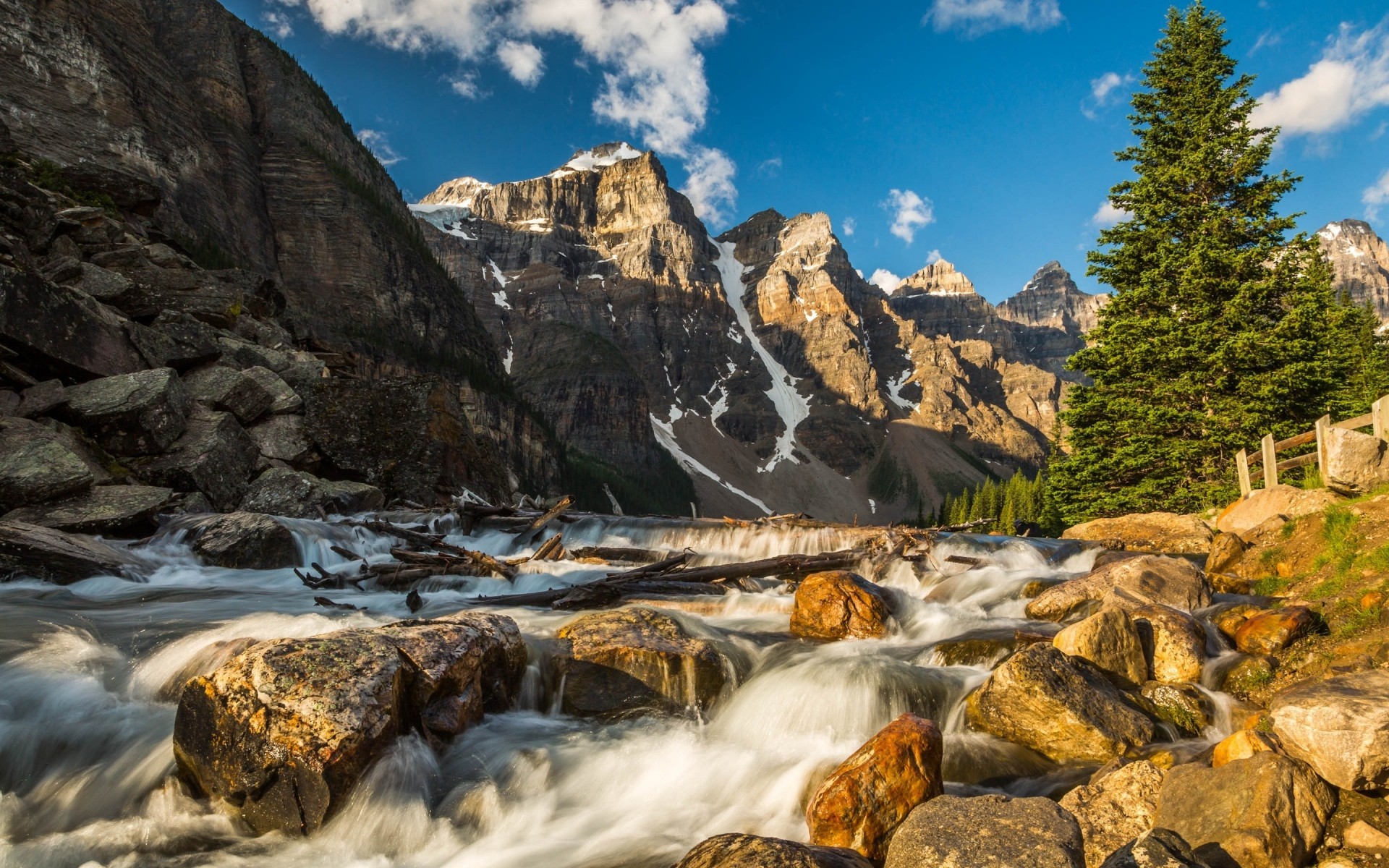 montagna viaggi roccia acqua all aperto paesaggio natura scenico neve cielo valle luce del giorno trekking fiume alberi cielo blu nuvole