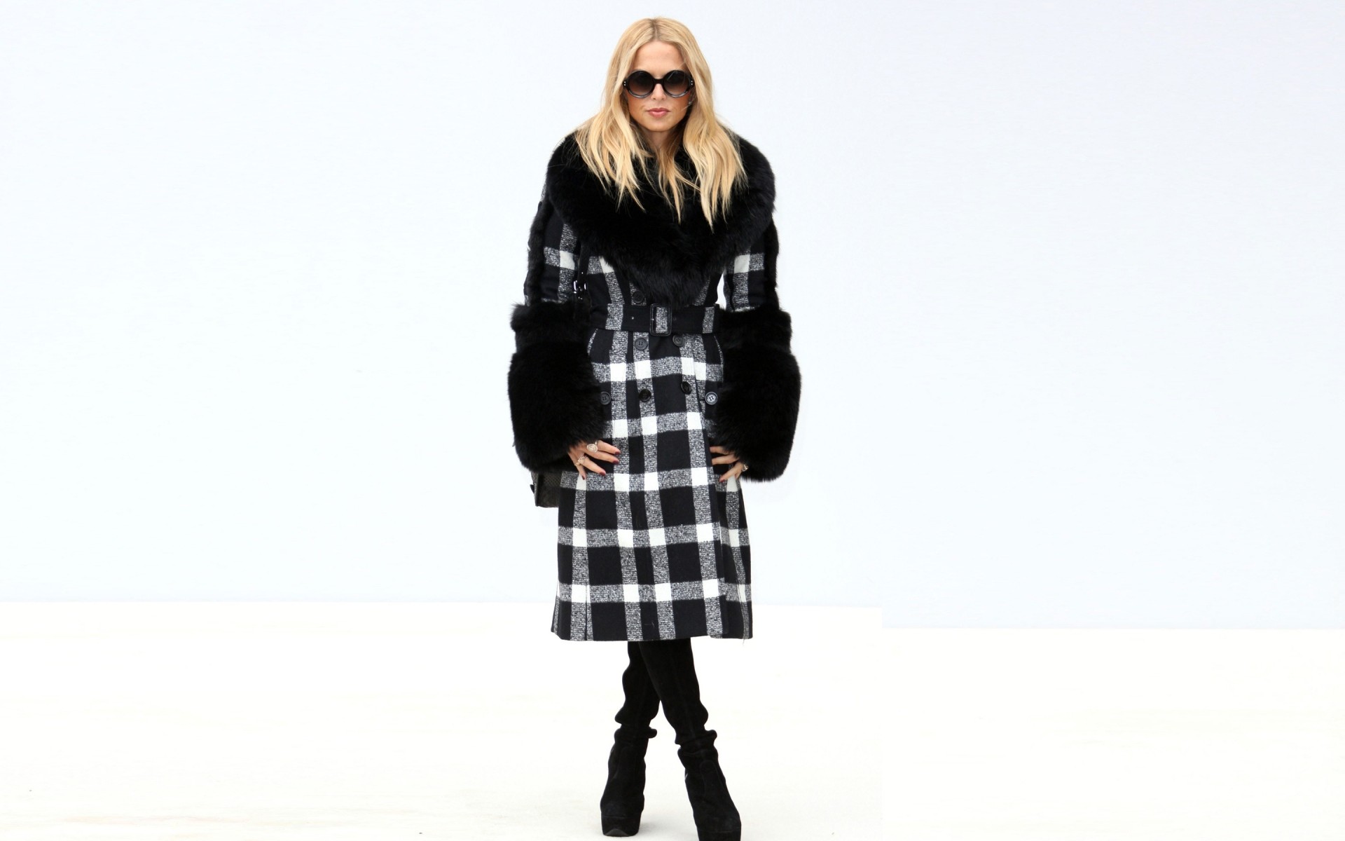 donna da solo indossare ritratto adulto moda rachel zoe modelli di moda