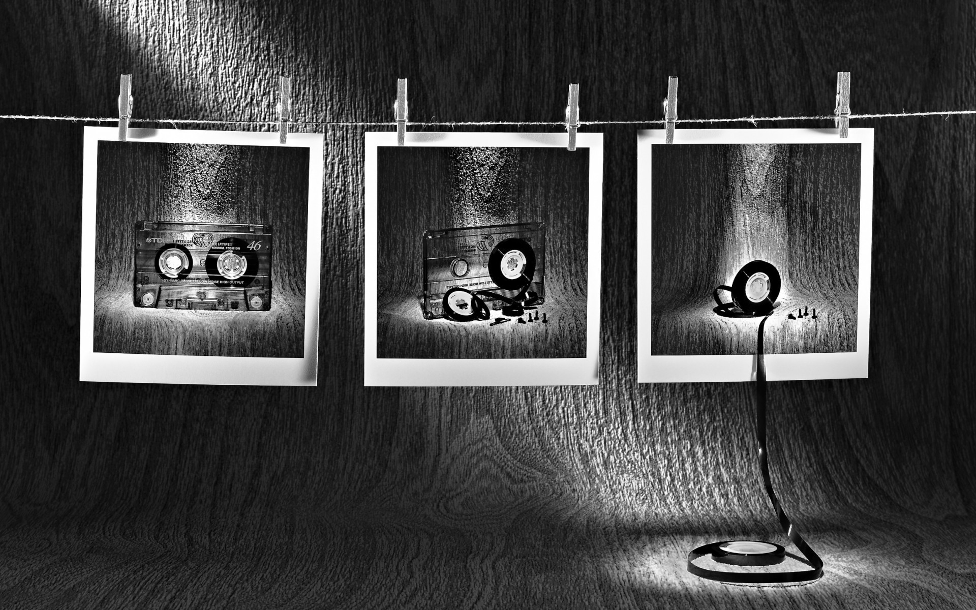 legno retro in bianco photo frame parete numero di un nastro a cassetta vintage cornici