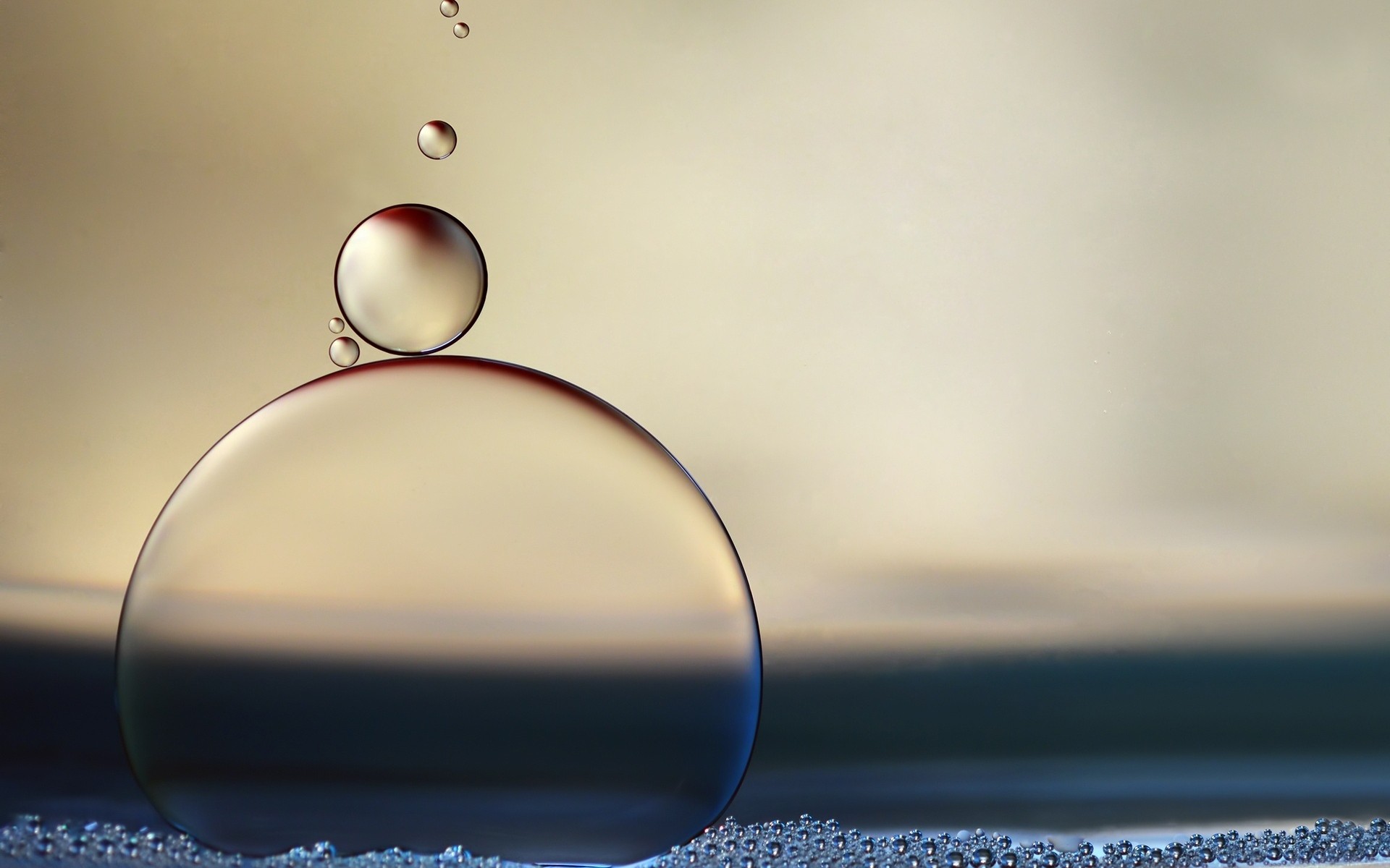 acqua vetro riflessione splende natura morta bolla luce sfocatura astratto goccia pulito bagnato pioggia luminoso natura sfera bolle schiuma