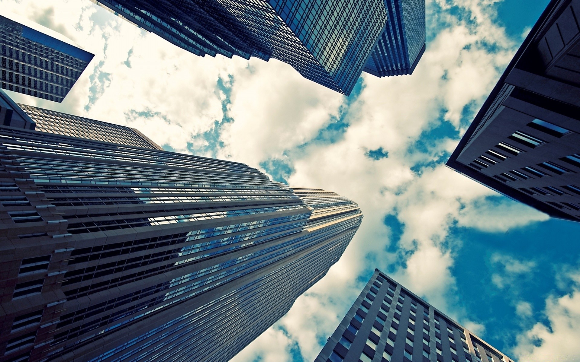 altre città affari ufficio vetro centro città grattacielo futuristico cielo architettura città tecnologia casa riflessione prospettiva finanza moderno moderno alto finestra finanziario