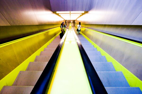 Metropolitana e altri viaggi sotterranei