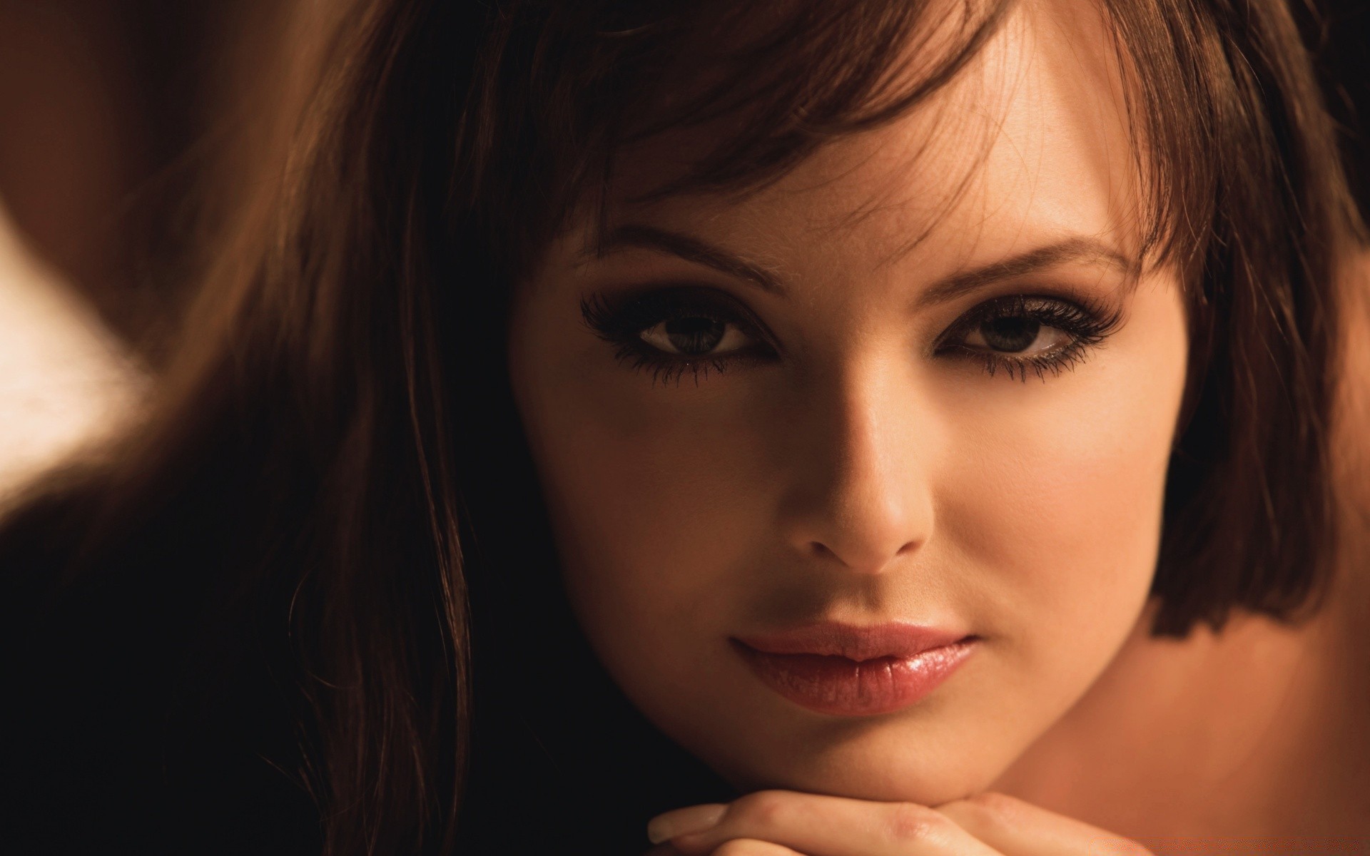 altre ragazze donna ritratto occhio ragazza moda glamour labbra sexy modello pelle bella viso