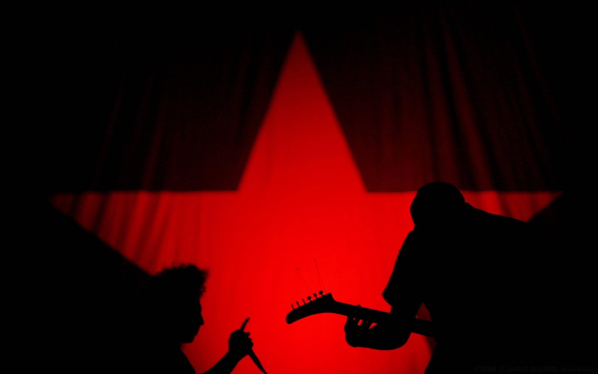 musica concerto prestazioni fase silhouette festival cantante illuminato musicista ombra luce pubblico gruppo riflettore uomo danza teatro