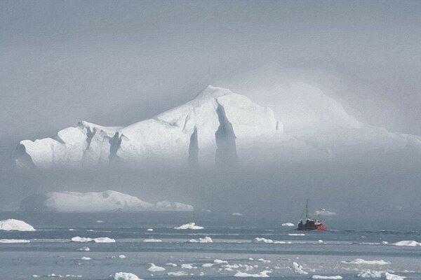 Iceberg sull Oceano Artico