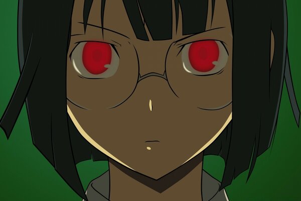 Disegno di una ragazza anime con grandi occhi rossi su sfondo verde