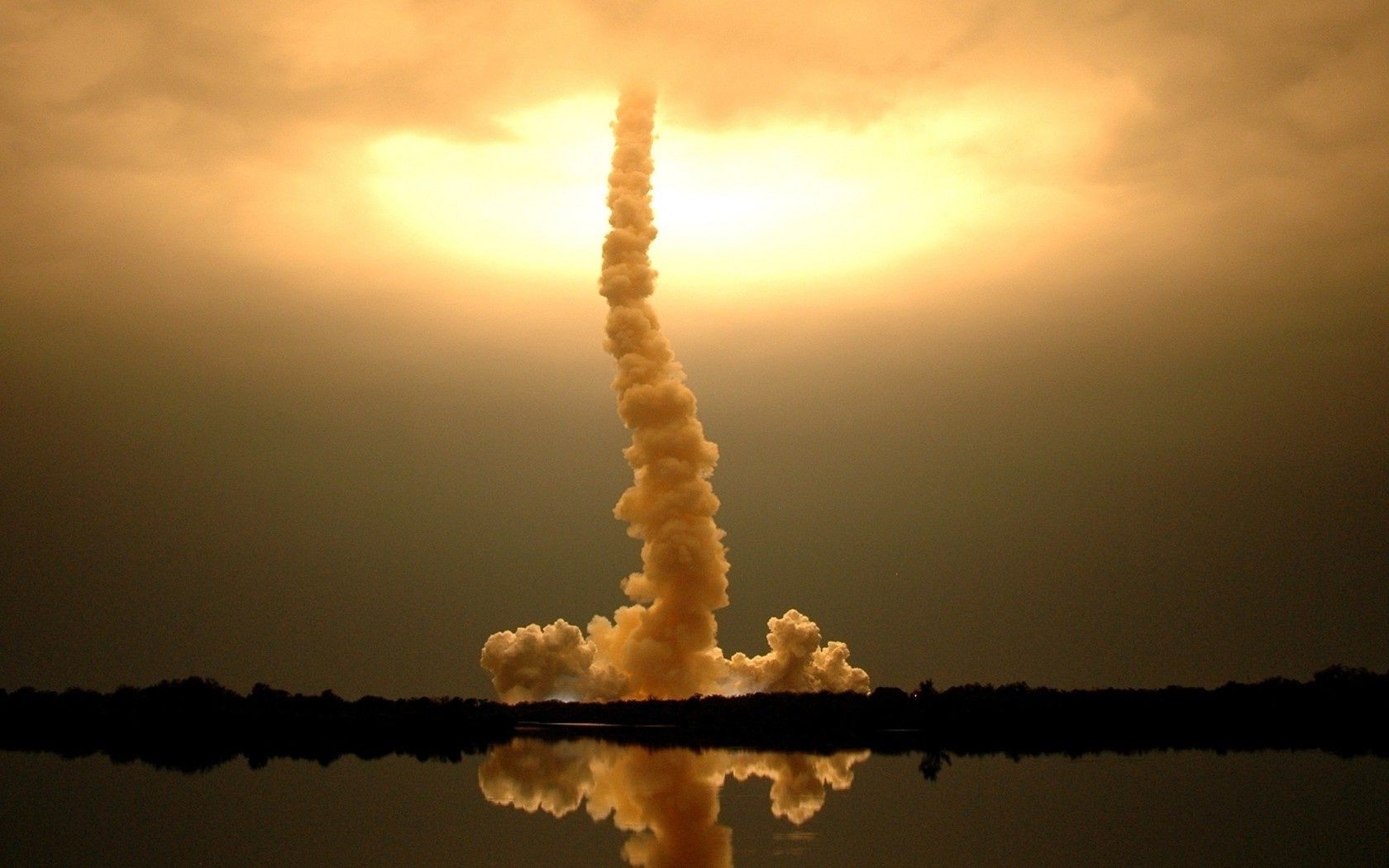 fumo tramonto cielo alba sole inquinamento paesaggio nebbia sera smog luce natura drammatico