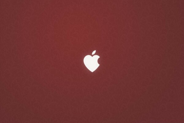 Cuore di mela su sfondo texture Bordeaux