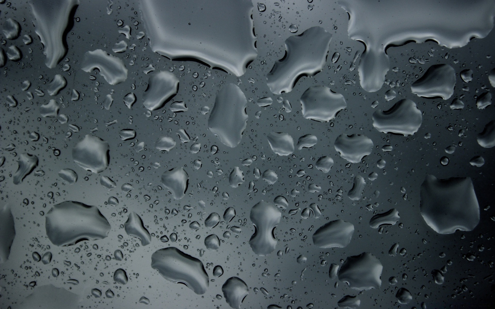 goccioline e acqua pioggia goccia bagnato splash gocce liquido pulito rugiada acqua gocce chiaro liscio bolla pulito movimento bere lavare waterdrop