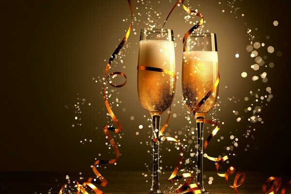 Bicchieri da festa. Spruzzi di champagne