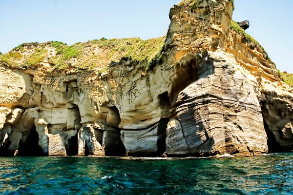 Rocce verde mare natura