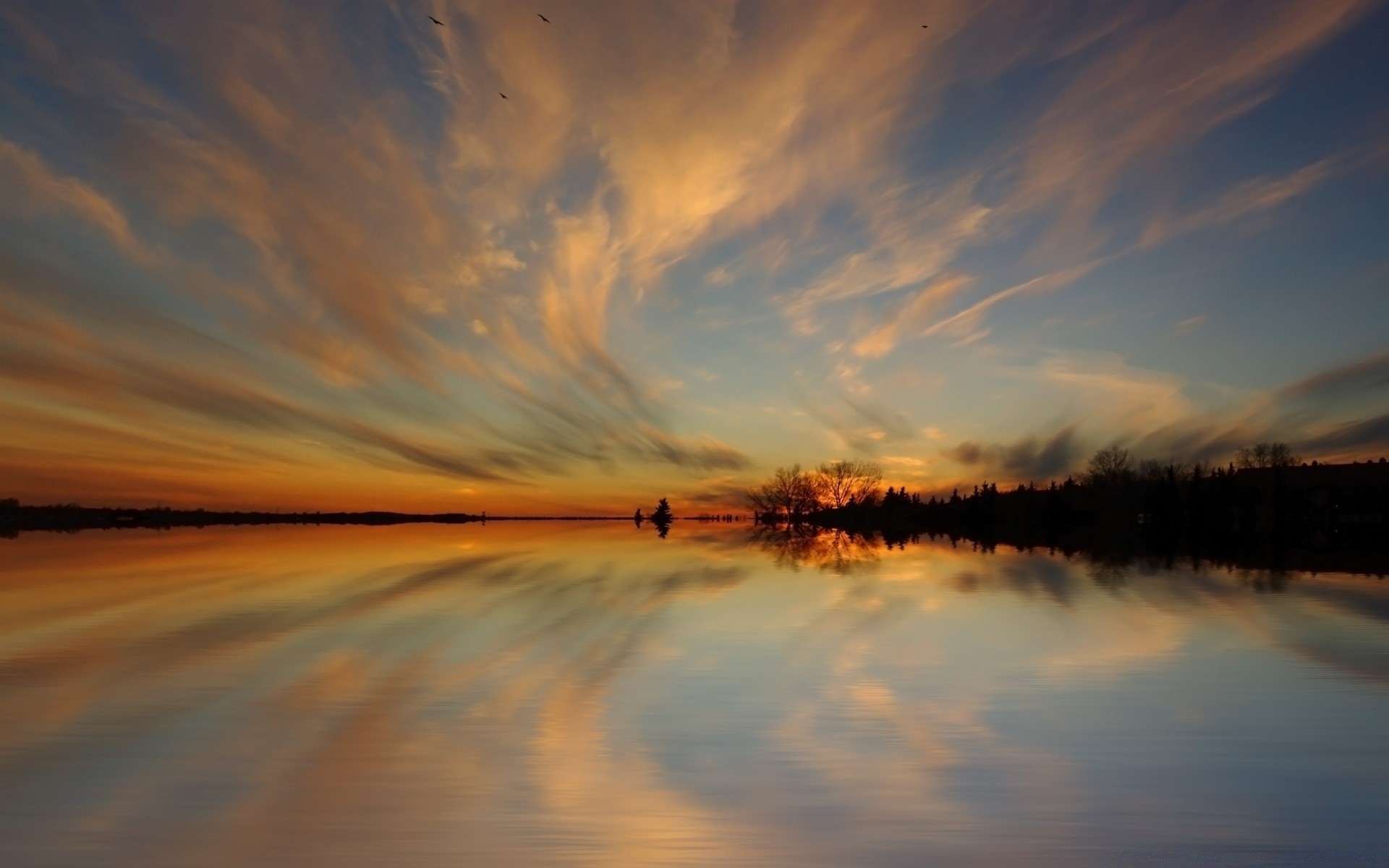 cielo tramonto alba paesaggio sera cielo sole crepuscolo acqua riflessione natura luce bel tempo lago