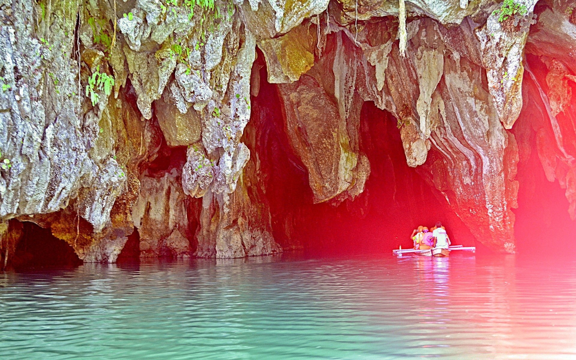 asia grotta acqua stalattite sughero grotta viaggi natura calcare all aperto geologia riflessione formazione geologica roccia turismo mare luce esplorazione